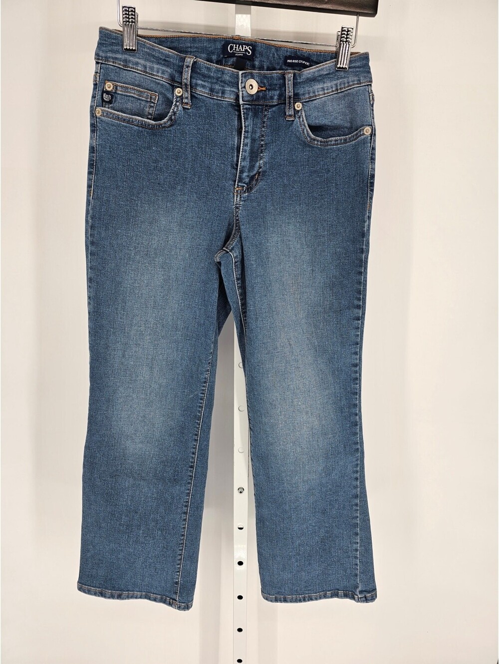 Chaps Jeans Womens Sz 6 (28) Mid Rise Crop Kick Blue Keans Medium Wash